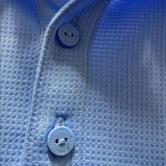 Nike Dry Fit collared Golf Shirt - Picture 3 of 4